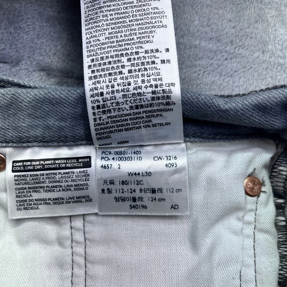 Levi's 501‎ Men's Jeans Denim Straight Leg Button Fly Distressed Sz 44 Fits 41